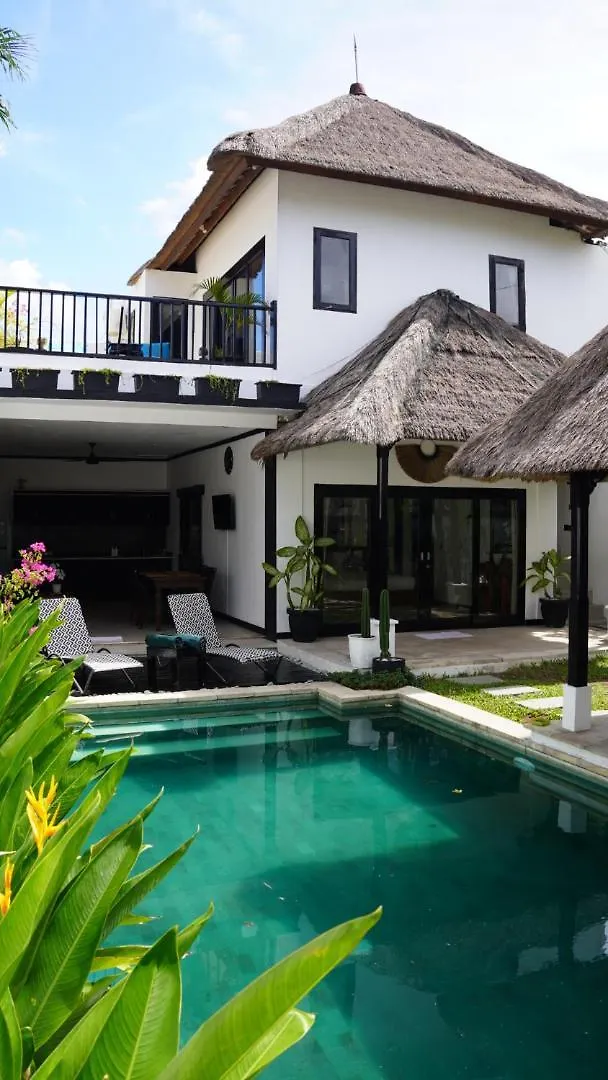Villa Mawar Seminyak Indonesia